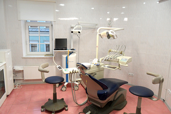 имплантология - сложный раздел стоматологии